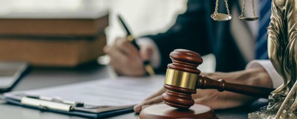 Avocat en droit du travail